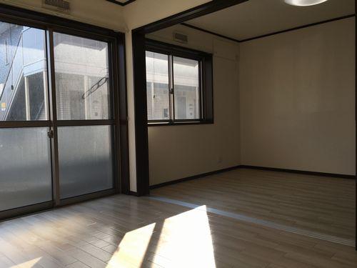 明石市大蔵八幡町アパート リビング