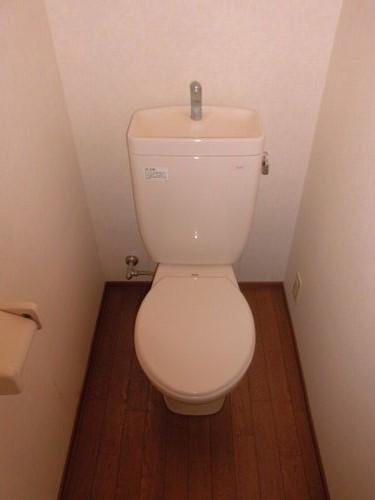 明石市大久保町江井島アパート トイレ