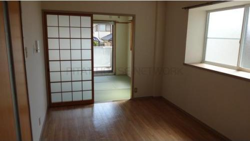明石市魚住町清水アパート リビング