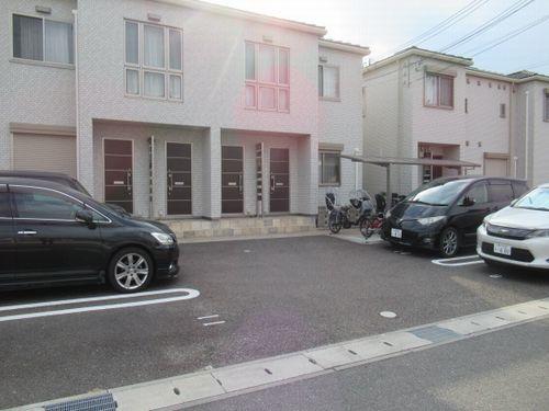 明石市大久保町福田アパート 駐車場