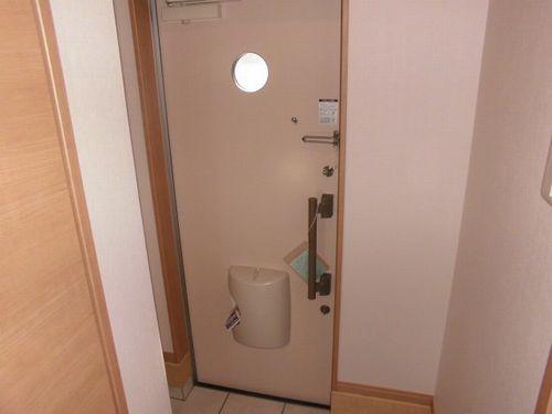 明石市魚住町中尾アパート 玄関