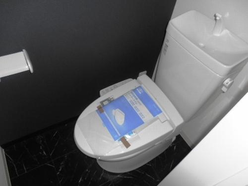 明石市鷹匠町テラスハウス トイレ