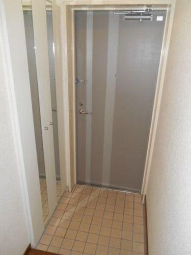 神戸市西区宮下マンション 玄関