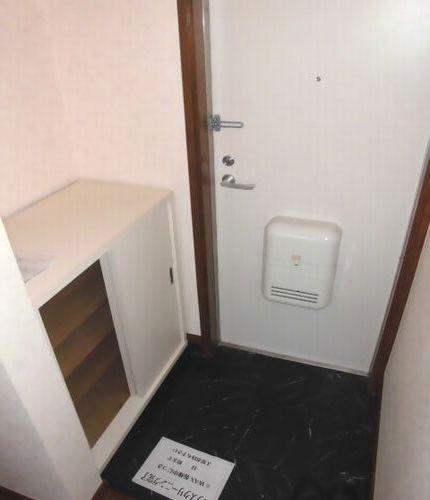 明石市魚住町清水アパート 玄関