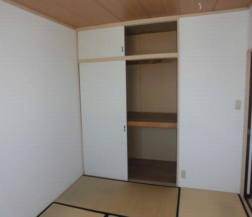 神戸市西区北別府アパート 収納