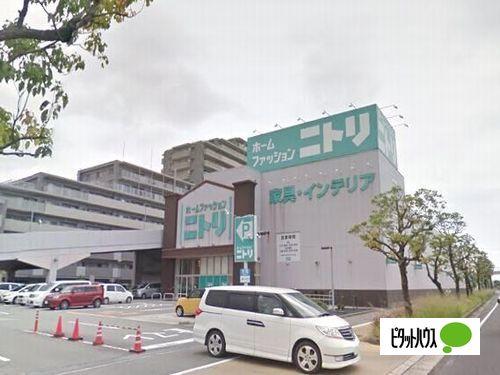 ニトリ明石大久保店：608m