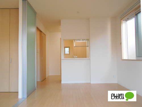 三木市志染町広野アパート リビング