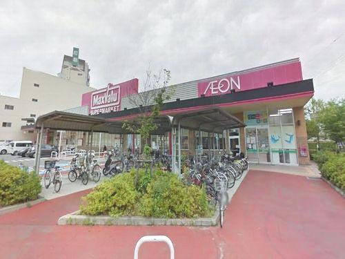 マックスバリュ大久保店：379m