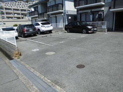 明石市大蔵谷奥アパート 駐車場