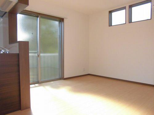 明石市上ノ丸アパート リビング