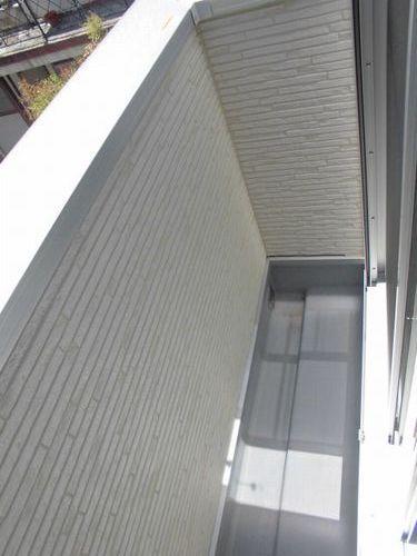 明石市西明石西町アパート バルコニー