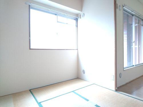 明石市魚住町住吉マンション リビング