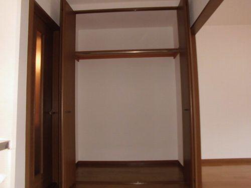 明石市野々上アパート 収納