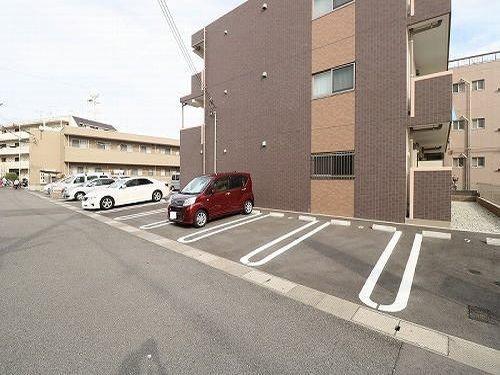 アンソレイユⅠ 駐車場
