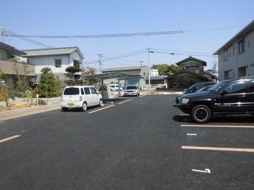 明石市大久保町谷八木アパート 駐車場