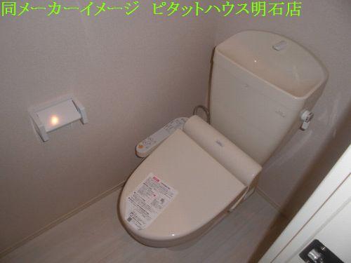 神戸市西区玉津町新方アパート トイレ
