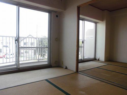 明石市二見町西二見マンション リビング