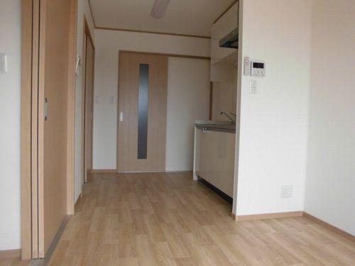 明石市二見町福里アパート リビング