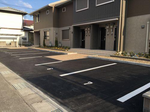 明石市和坂アパート 駐車場