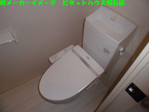 明石市和坂アパート トイレ