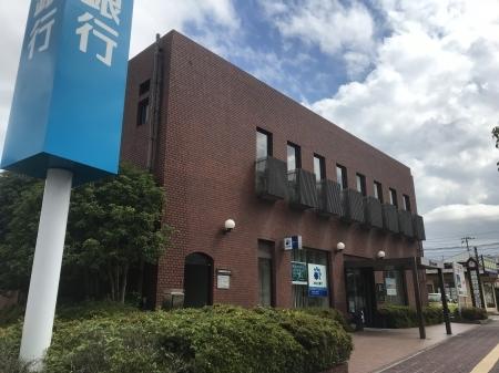 みなと銀行志染支店：989m