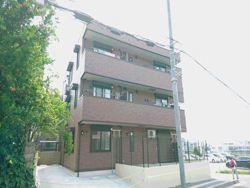 明石市魚住町西岡マンション エントランス