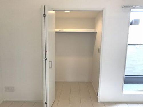明石市樽屋町アパート 収納