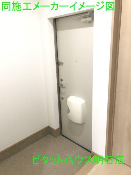 明石市別所町アパート 玄関