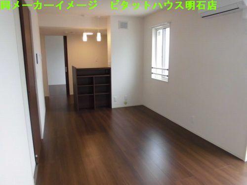 明石市沢野南町アパート リビング