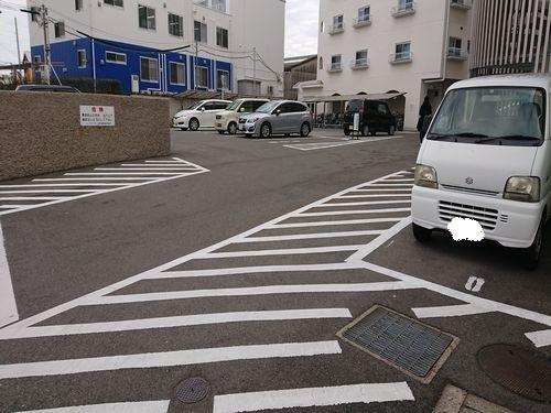 明石市大蔵天神町マンション 駐車場