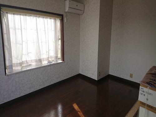 伊川谷町有瀬　貸家 リビング