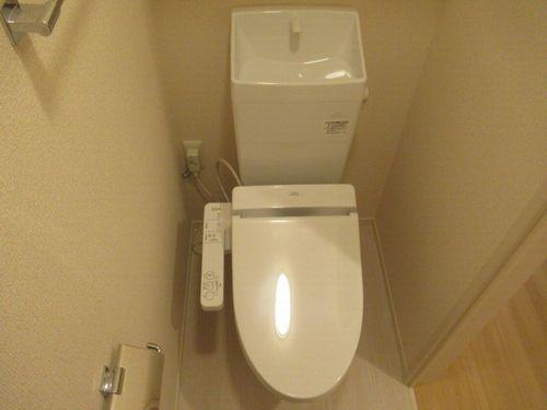 明石市鳥羽アパート トイレ