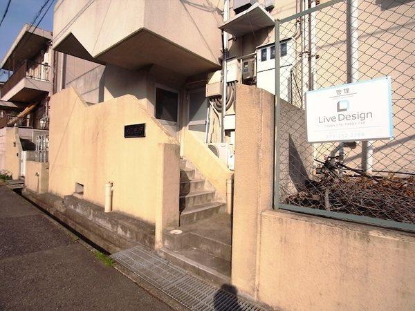 神戸市西区池上マンション エントランス