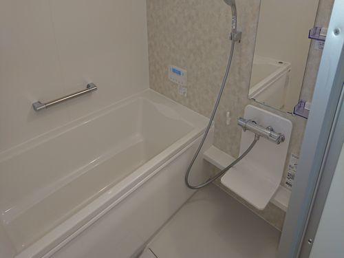 神戸市西区伊川谷町潤和アパート バス／シャワー