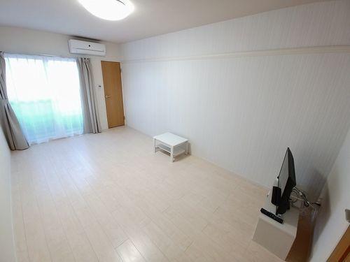 明石市東藤江アパート リビング