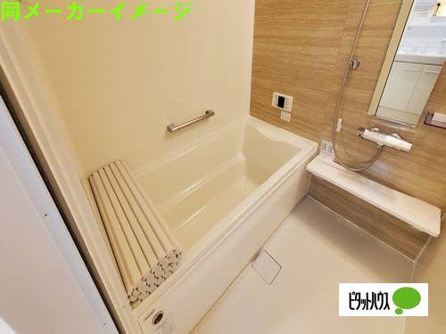 明石市魚住町中尾アパート バス／シャワー