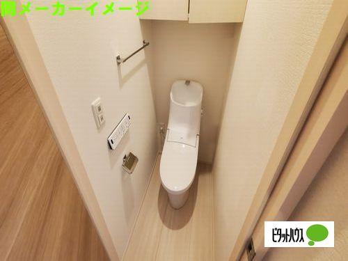 明石市魚住町中尾アパート トイレ
