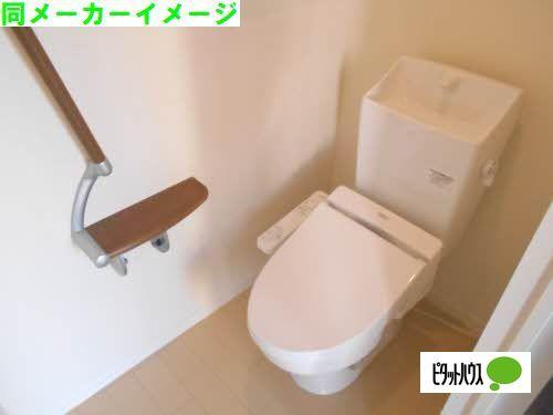 三木市大村アパート トイレ