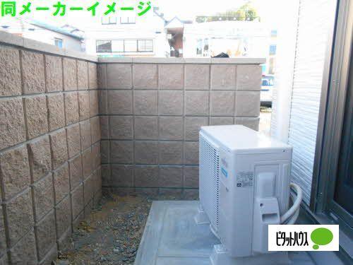 三木市大村アパート 庭