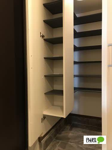明石市西新町マンション 収納