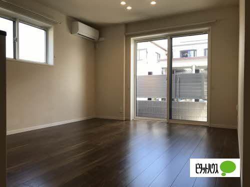 明石市西新町マンション リビング