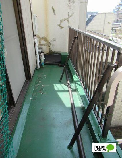 明石市大明石町アパート バルコニー