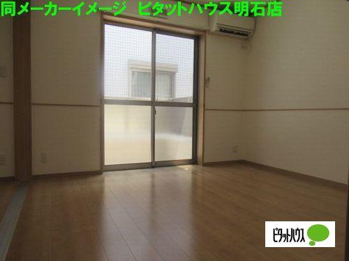明石市東人丸町アパート リビング