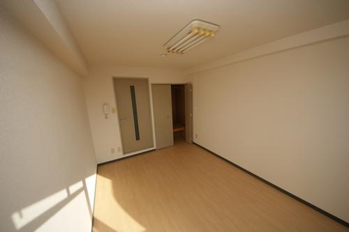 明石市相生町マンション リビング