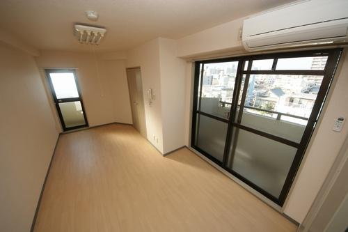 明石市相生町マンション リビング