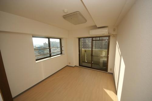 明石市桜町マンション リビング