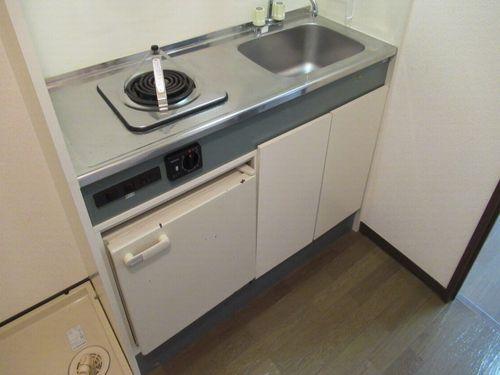 明石市大明石町マンション キッチン