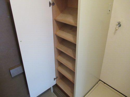 明石市大明石町マンション 収納