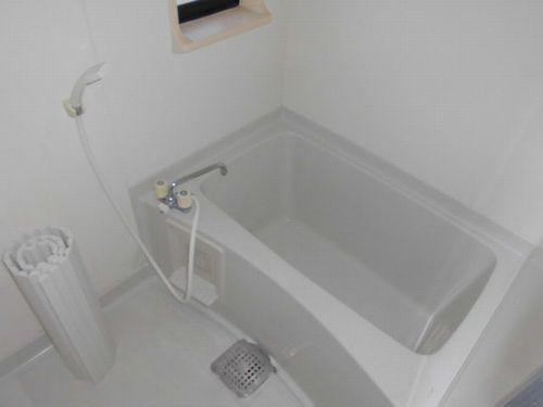 神戸市西区玉津町出合アパート バス／シャワー