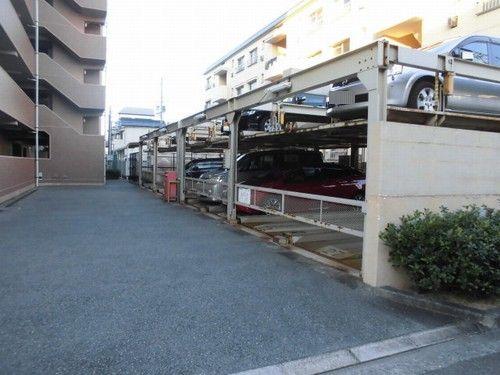 明石市王子マンション 駐車場